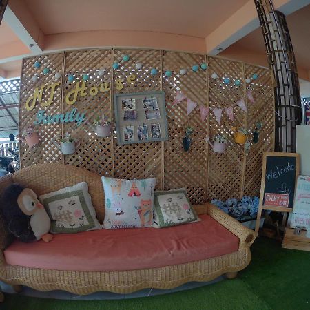 Bed and Breakfast Nt House à Chiang Rai Extérieur photo